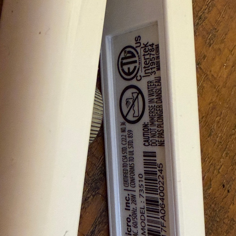 T3 White Flat Iron - Picture 2 of 5